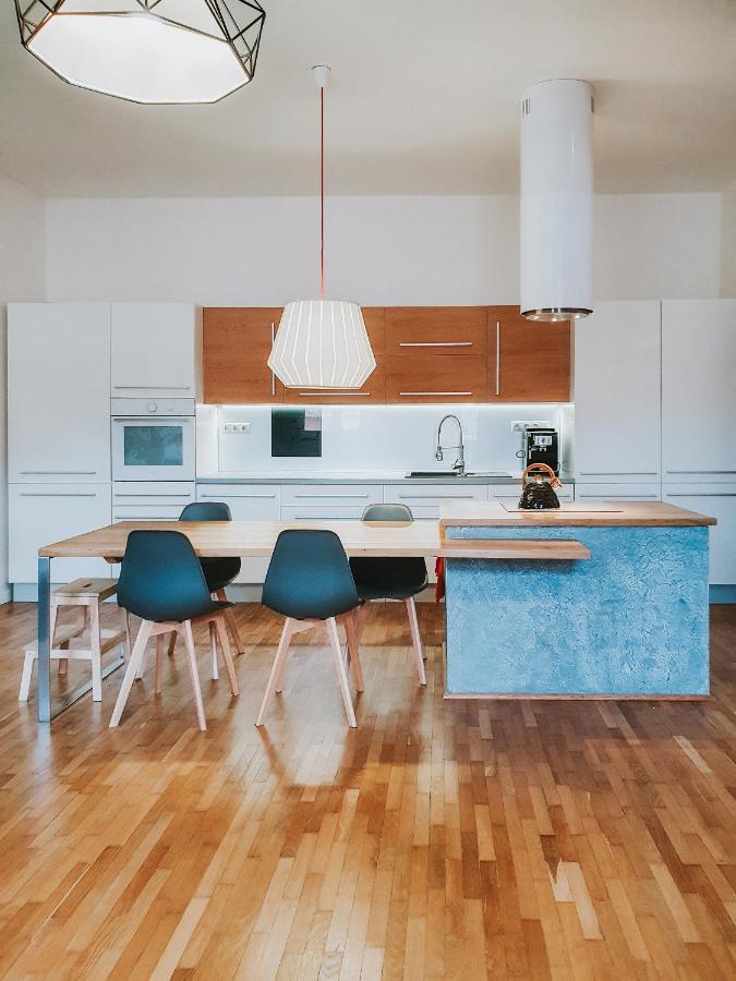 Priestranny Apartman V Centre Košice Extérieur photo